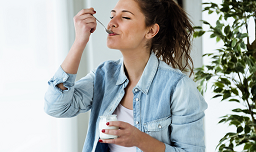 6 Impressive benefits of yogurt