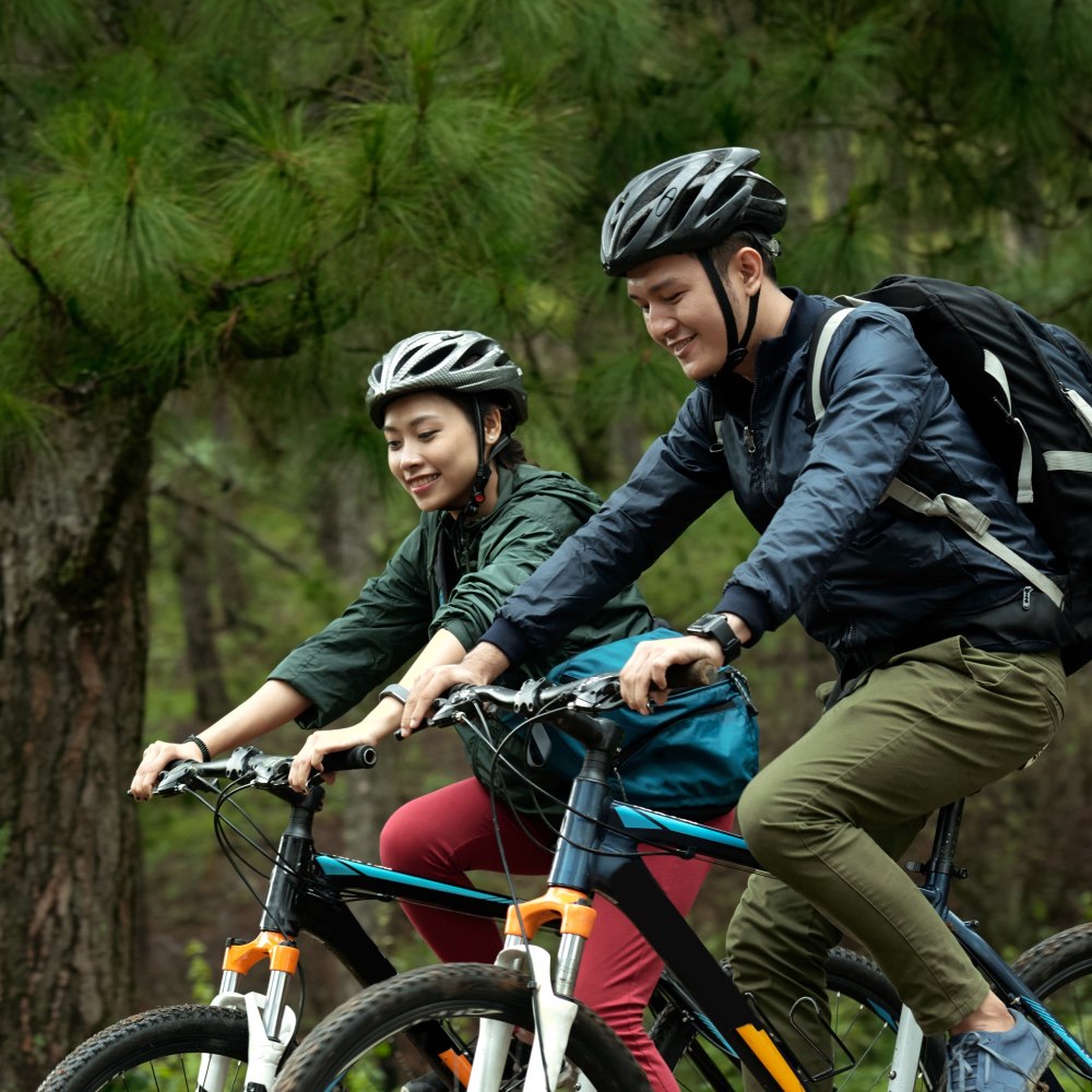 Couple in their 30s bike riding